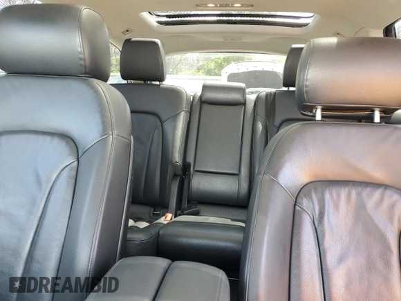 2014 Audi Q7 Premium Plus с VIN WA1LGAFE6ED000953, выставлен на аукционе Copart как лот 62193535 с пробегом 111 301 миль миль и Списание • Salvage title. История ставок и продаж доступна на DreamBid. Изображение 10.