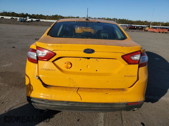 2015 Ford Fusion S Hybrid with VIN 3FA6P0UUXFR140915, listed as a Copart auction lot 45393535 with 258,208 mi miles and Clean Title. Bid and sale history available at carsss.com. Image 6.