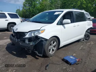 2017 Toyota Sienna LE Auto Access Seat with VIN 5TDKZ3DC7HS896262, listed as a IAAI auction lot 42147163 with 98,219 mi miles and . Bid and sale history available at DreamBid. Image 17.