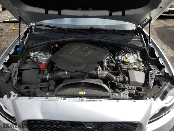 2017 Jaguar F-PACE 35t R-Sport with VIN SADCL2BV1HA060887, listed as a Copart auction lot 45260875 with 111,718 mi miles and Salvage Title. Bid and sale history available at carsss.com. Image 11.
