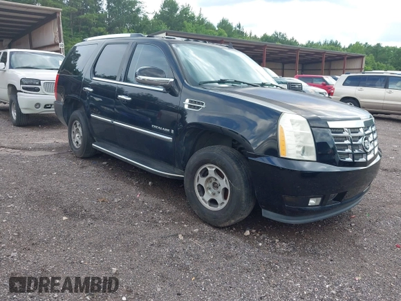 2007 Cadillac Escalade z VIN 1GYFK638X7R420955, wystawiony jako IAAI lot #42313073 z przebiegiem 175 578 mil mil oraz . Historia ofert i sprzedaży dostępna na DreamBid. Obrazek 1.