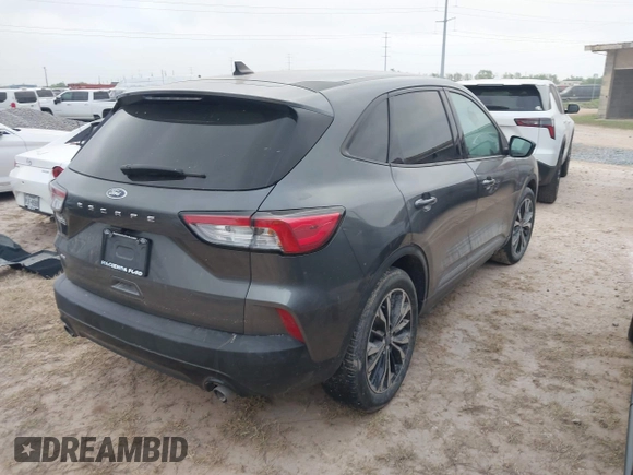2022 Ford Escape SE z VIN 1FMCU0G68NUB97989, wystawiony jako IAAI lot #41954622 z przebiegiem Nie podano mil oraz . Historia ofert i sprzedaży dostępna na DreamBid. Obrazek 4.