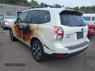 2018 Subaru Forester Premium with VIN JF2SJAEC4JH425448, listed as a IAAI auction lot 42107508 with 147,606 mi miles. Bid and sale history available at carsss.com. Image 3.