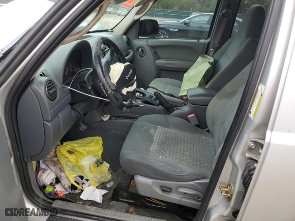 2007 Jeep Liberty Sport with VIN 1J4GK48KX7W648629, listed as a Copart auction lot 81159514 with 164,383 mi miles and Salvage Title. Bid and sale history available at carsss.com. Image 7.