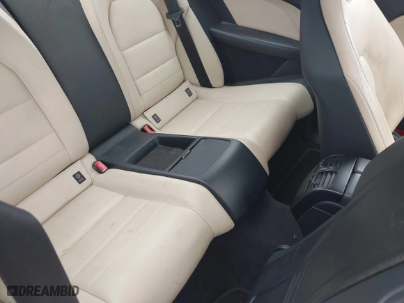 2012 Mercedes-Benz C-Class C 250 with VIN WDDGJ4HB4CF815964, listed as a IAAI auction lot 41593536 with 131,218 mi miles. Bid and sale history available at carsss.com. Image 8.