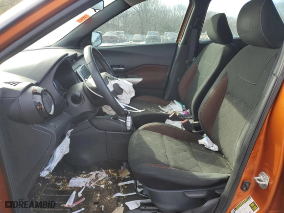 2018 Nissan Kicks SR with VIN 3N1CP5CUXJL538118, listed as a Copart auction lot 46094225 with 82,370 mi miles and Salvage Title. Bid and sale history available at carsss.com. Image 7.