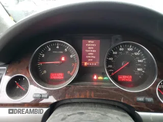 2006 Audi A8 4.2L z VIN WAUML44E86N024612, wystawiony jako Copart lot #82333914 z przebiegiem 141 456 mil mil oraz Szkoda całkowita • Salvage title. Historia ofert i sprzedaży dostępna na DreamBid. Obrazek 9.