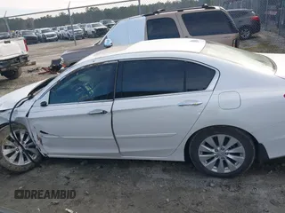 2013 Honda Accord Touring with VIN 1HGCR3F97DA040801, listed as a IAAI auction lot 41662028 with 177,589 mi miles and . Bid and sale history available at DreamBid. Image 14.