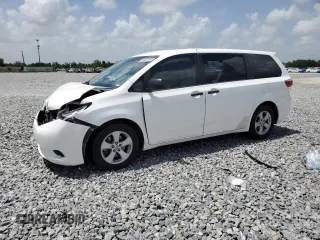 2015 Toyota Sienna L z VIN 5TDZK3DC8FS569210, wystawiony jako Copart lot #66482785 z przebiegiem 184 189 mil mil oraz Szkoda całkowita • Salvage title. Historia ofert i sprzedaży dostępna na DreamBid. Obrazek 1.