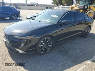 2024 Honda Accord Touring z VIN 1HGCY2F86RA010166, wystawiony jako Copart lot #54626525 z przebiegiem 43 472 mil mil oraz Szkoda całkowita • Salvage title. Historia ofert i sprzedaży dostępna na DreamBid. Obrazek 1.