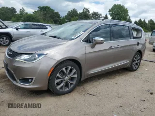 2017 Chrysler Pacifica Limited z VIN 2C4RC1GG3HR616218, wystawiony jako Copart lot #58342445 z przebiegiem 53 536 mil mil oraz Szkoda całkowita • Salvage title. Historia ofert i sprzedaży dostępna na DreamBid. Obrazek 1.