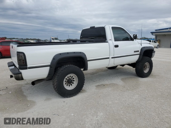 1995 Dodge 2500 with VIN 1B7KF26C9SS304696, listed as a Copart auction lot 46612625 with 217,760 mi miles and Salvage Title. Bid and sale history available at carsss.com. Image 3.