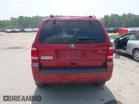 2010 Ford Escape XLT z VIN 1FMCU9D78AKA34458, wystawiony jako IAAI lot #42481104 z przebiegiem 134 755 mil mil oraz . Historia ofert i sprzedaży dostępna na DreamBid. Obrazek 15.