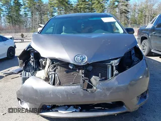 2012 Toyota Sienna with VIN 5TDZK3DC4CS228916, listed as a IAAI auction lot 41936870 with 188,227 mi miles. Bid and sale history available at carsss.com. Image 13.