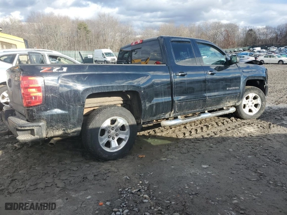2018 Chevrolet Silverado 1500 LT with VIN 1GCVKREH9JZ197055, listed as a Copart auction lot 86423404 with 0 mi miles and Salvage Title. Bid and sale history available at carsss.com. Image 3.