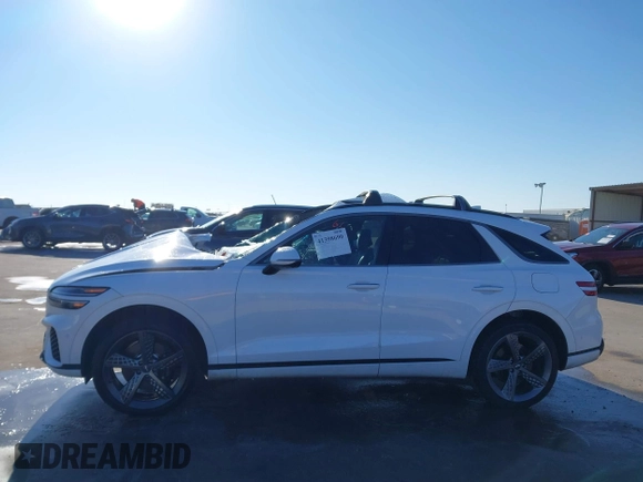 2024 Genesis GV70 3.5T Sport with VIN 5NMMCDTC4RH012364, listed as a IAAI auction lot 41398690 with 15,717 mi miles. Bid and sale history available at carsss.com. Image 15.