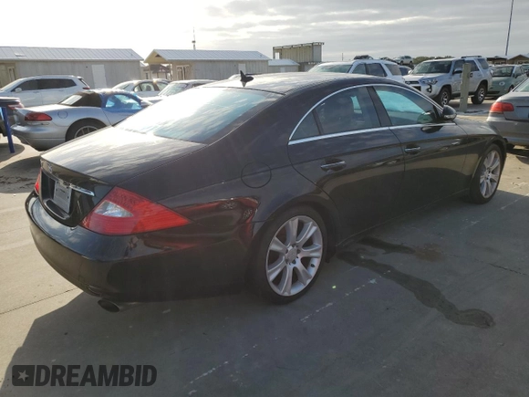 2008 Mercedes-Benz CLS-Class 5.5L with VIN WDDDJ72X68A117756, listed as a Copart auction lot 75158924 with 0 mi miles and Salvage Title. Bid and sale history available at carsss.com. Image 3.