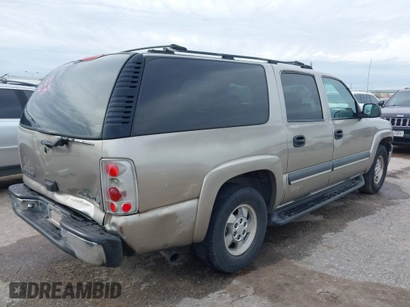 2002 Chevrolet Suburban LS with VIN 3GNEC16Z72G193181, listed as a IAAI auction lot 41303195 with 240,877 mi miles. Bid and sale history available at carsss.com. Image 4.