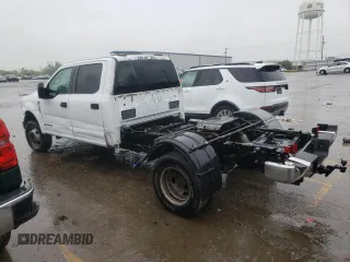 2022 Ford F-350 XL z VIN 1FT8W3DT9NEC54131, wystawiony jako Copart lot #58388605 z przebiegiem 322 061 mil mil oraz Tytuł czysty. Historia ofert i sprzedaży dostępna na DreamBid. Obrazek 2.