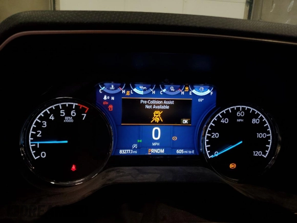 2021 Ford F-150 XL with VIN 1FTFW1E88MKE41611, listed as a Copart auction lot 61092115 with 83,277 mi miles and Salvage title. Bid and sale history available at DreamBid. Image 9.
