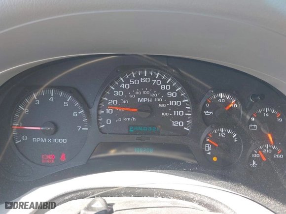 2005 Chevrolet TrailBlazer LS with VIN 1GNDS13S152161295, listed as a IAAI auction lot 42049285 with 188,208 mi miles. Bid and sale history available at carsss.com. Image 7.