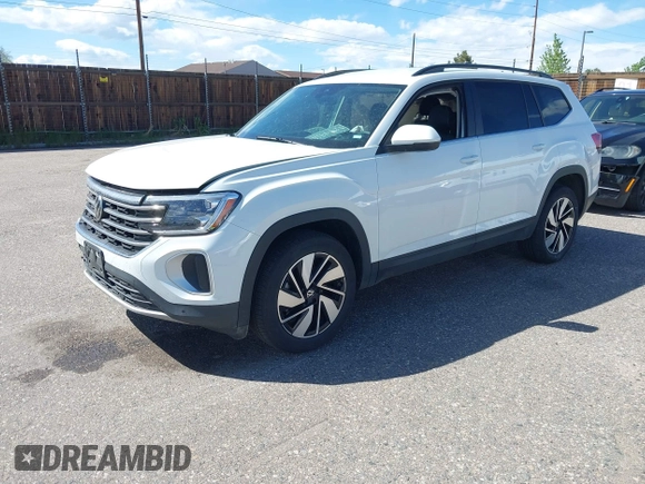 2024 Volkswagen Atlas SE with VIN 1V2HR2CA8RC580455, listed as a IAAI auction lot 42282323 with 13,549 mi miles and . Bid and sale history available at DreamBid. Image 18.
