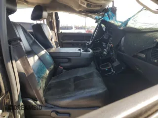 2011 GMC Sierra 1500 SLE with VIN 3GTP2VE33BG149915, listed as a Copart auction lot 52377385 with 218,845 mi miles and Salvage title. Bid and sale history available at DreamBid. Image 7.