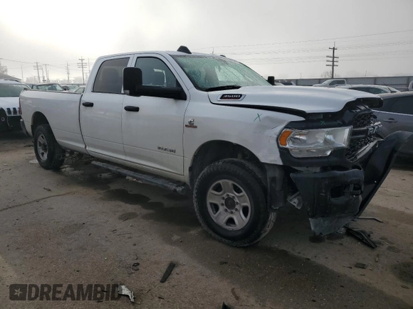 2020 Ram 3500 Tradesman with VIN 3C63R3GL2LG240887, listed as a Copart auction lot 84221034 with 102,225 mi miles and Salvage Title. Bid and sale history available at carsss.com. Image 4.