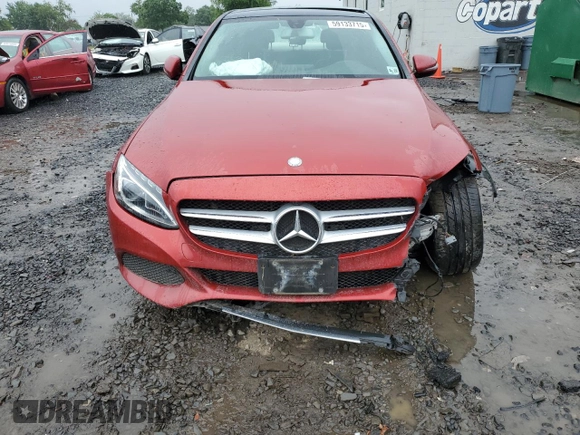 2017 Mercedes-Benz C 300 z VIN 55SWF4KB5HU216372, wystawiony jako Copart lot #59133715 z przebiegiem 96 762 mil mil oraz Szkoda całkowita • Salvage title. Historia ofert i sprzedaży dostępna na DreamBid. Obrazek 5.