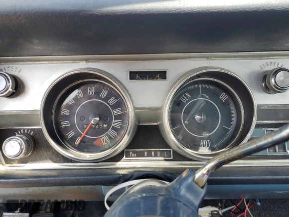 1967 Oldsmobile Cutlass with VIN 3383971100454, listed as a Copart auction lot 61022954 with 83,594 mi miles and Clean Title. Bid and sale history available at DreamBid. Image 9.