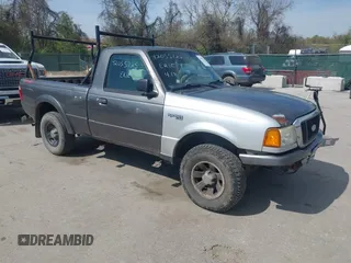 2005 Ford Ranger XL z VIN 1FTYR10U55PA37030, wystawiony jako IAAI lot #42055725 z przebiegiem 131 321 mil mil oraz . Historia ofert i sprzedaży dostępna na DreamBid. Obrazek 1.