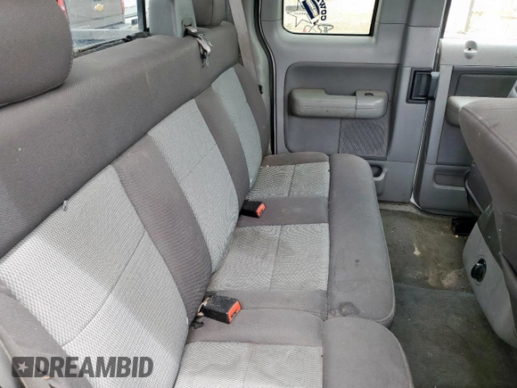 2005 Ford F-150 XLT с VIN 1FTPX12515NA54023, выставлен на аукционе Copart как лот 58662925 с пробегом 190 403 миль миль и Списание • Salvage title. История ставок и продаж доступна на DreamBid. Изображение 10.