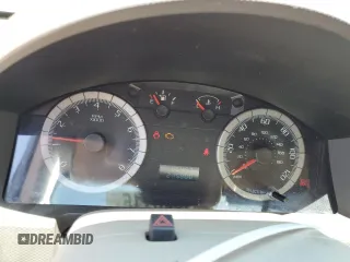 2008 Ford Escape XLS с VIN 1FMCU02Z68KA33982, выставлен на аукционе Copart как лот 61869715 с пробегом 215 800 миль миль и Списание • Salvage title. История ставок и продаж доступна на DreamBid. Изображение 9.