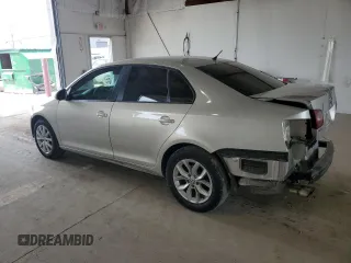 2010 Volkswagen Jetta SEL z VIN 3VWRX7AJ4AM100858, wystawiony jako Copart lot #60695995 z przebiegiem 158 477 mil mil oraz Szkoda całkowita • Salvage title. Historia ofert i sprzedaży dostępna na DreamBid. Obrazek 2.