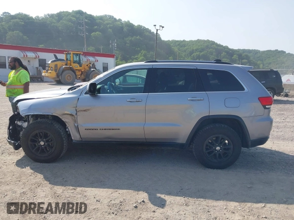 2019 Jeep Grand Cherokee Altitude with VIN 1C4RJFAG3KC849107, listed as a IAAI auction lot 42423712 with 49,875 mi miles and . Bid and sale history available at DreamBid. Image 14.