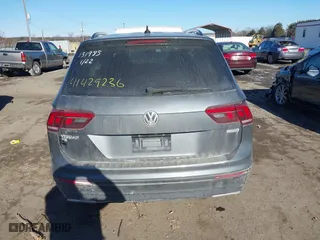 2019 Volkswagen Tiguan SE with VIN 3VV2B7AX4KM013634, listed as a IAAI auction lot 41429236 with 133,492 mi miles. Bid and sale history available at carsss.com. Image 16.
