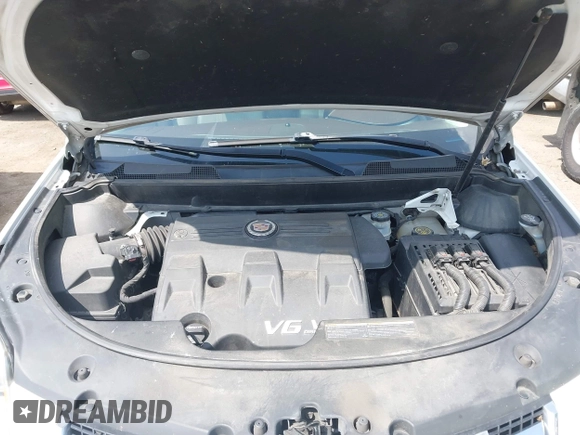 2014 Cadillac SRX Performance Collection with VIN 3GYFNFE34ES677712, listed as a IAAI auction lot 42668059 with 150,135 mi miles and . Bid and sale history available at DreamBid. Image 10.