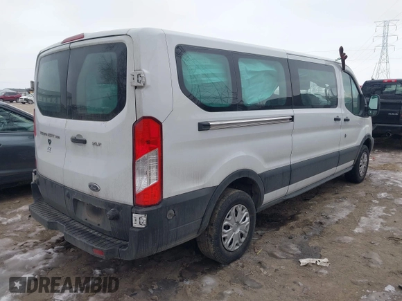 2019 Ford Transit Passenger XL with VIN 1FBZX2YM8KKA48539, listed as a IAAI auction lot 41391558 with 91,777 mi miles. Bid and sale history available at carsss.com. Image 4.