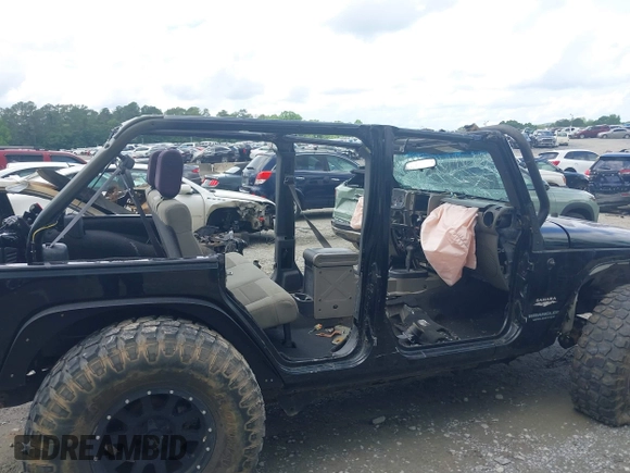 2008 Jeep Wrangler Unlimited Sahara with VIN 1J4GA59138L501621, listed as a IAAI auction lot 42245134 with 241,361 mi miles and . Bid and sale history available at DreamBid. Image 13.