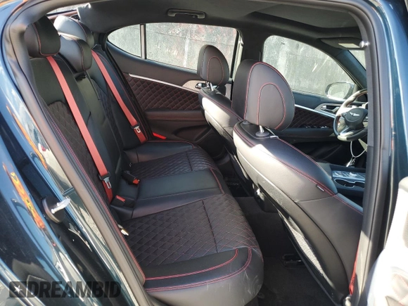 2022 Genesis G70 3.3T with VIN KMTG54TE7NU101004, listed as a Copart auction lot 72473664 with 6,181 mi miles and Salvage Title. Bid and sale history available at carsss.com. Image 10.