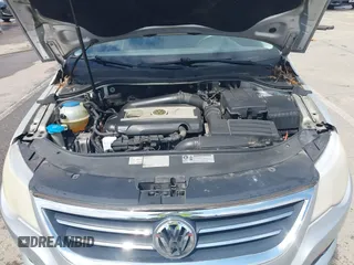 2012 Volkswagen CC Lux z VIN WVWHN7AN3CE503424, wystawiony jako IAAI lot #42241163 z przebiegiem 159 876 mil mil oraz . Historia ofert i sprzedaży dostępna na DreamBid. Obrazek 10.