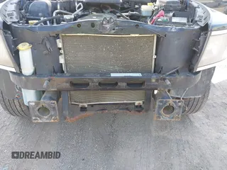 2008 Dodge Dakota с VIN 1D7HW32K88S592237, выставлен на аукционе IAAI как лот 42279584 с пробегом 110 610 миль миль и . История ставок и продаж доступна на DreamBid. Изображение 6.