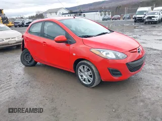 2013 Mazda Mazda2 Sport with VIN JM1DE1KZ2D0159998, listed as a IAAI auction lot 41659276 with 56,579 mi miles. Bid and sale history available at carsss.com. Image 1.