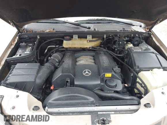 2002 Mercedes-Benz M 320/430/500 z VIN 4JGAB54E82A308902, wystawiony jako IAAI lot #41779482 z przebiegiem 99 933 mil mil oraz . Historia ofert i sprzedaży dostępna na DreamBid. Obrazek 10.
