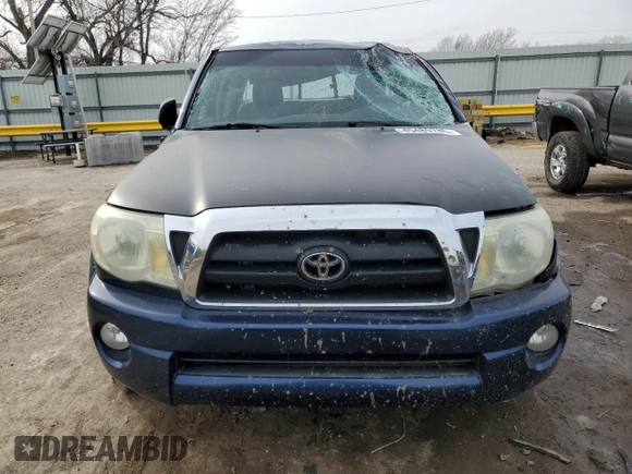2005 Toyota Tacoma with VIN 5TEUU42N75Z069152, listed as a Copart auction lot 45489785 with 113,114 mi miles and Salvage Title. Bid and sale history available at DreamBid. Image 5.