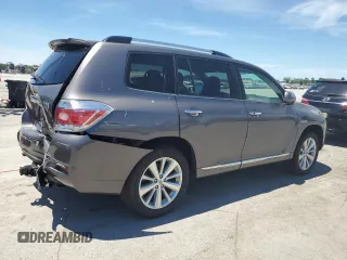 2011 Toyota Highlander Hybrid Limited with VIN JTEDC3EH6B2001214, listed as a Copart auction lot 61385054 with 0 mi miles and Salvage Title. Bid and sale history available at carsss.com. Image 3.