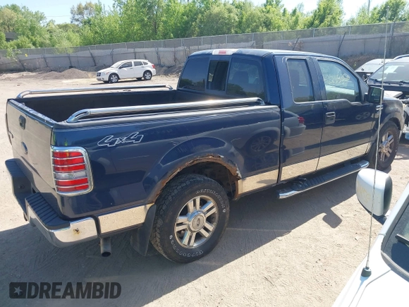 2006 Ford F-150 XLT с VIN 1FTPX14V76KD15624, выставлен на аукционе IAAI как лот 42255350 с пробегом 246 575 миль миль и . История ставок и продаж доступна на DreamBid. Изображение 4.