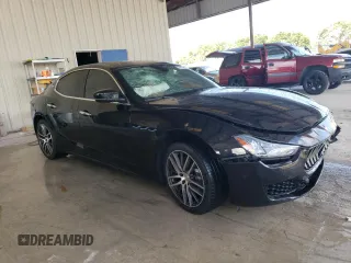 2020 Maserati Ghibli S with VIN ZAM57YSA3L1352215, listed as a Copart auction lot 60156663 with 9,868 mi miles. Bid and sale history available at carsss.com. Image 4.