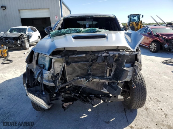 2021 Toyota Tacoma 2WD SR5 with VIN 3TMAZ5CN1MM153911, listed as a Copart auction lot 48010715 with 97,700 mi miles and Non Repairable. Bid and sale history available at carsss.com. Image 5.