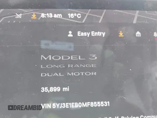 2021 Tesla Model 3 Long Range z VIN 5YJ3E1EB0MF855531, wystawiony jako IAAI lot #42079034 z przebiegiem 35 899 mil mil oraz . Historia ofert i sprzedaży dostępna na DreamBid. Obrazek 16.